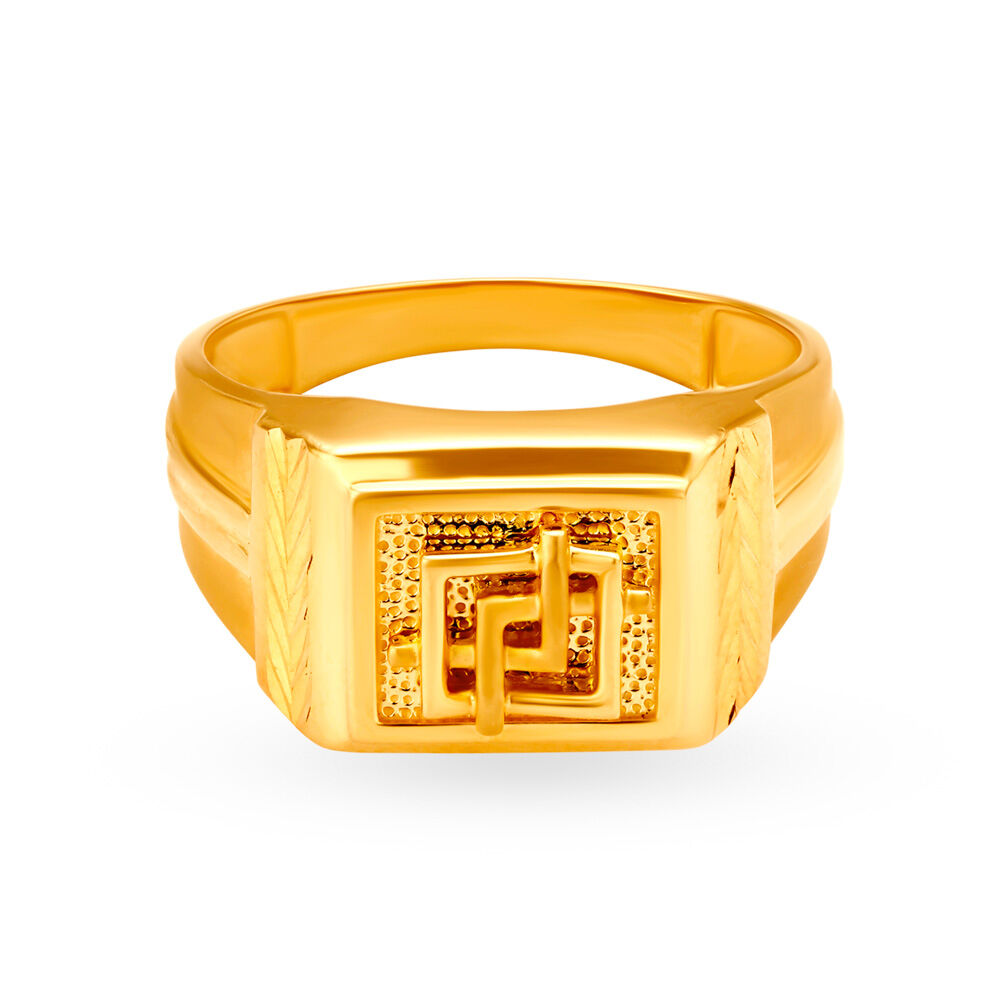 Geometric 22 Karat Yellow Gold Embossed Ring